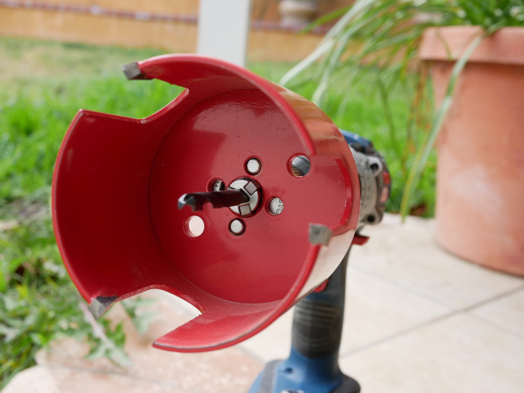 FastCap Quick Mandrel Review Quick install & release hole saw Mandrel