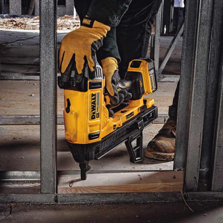 Dewalt 20V XR Concrete Nailer DCN890P2 Tool Craze