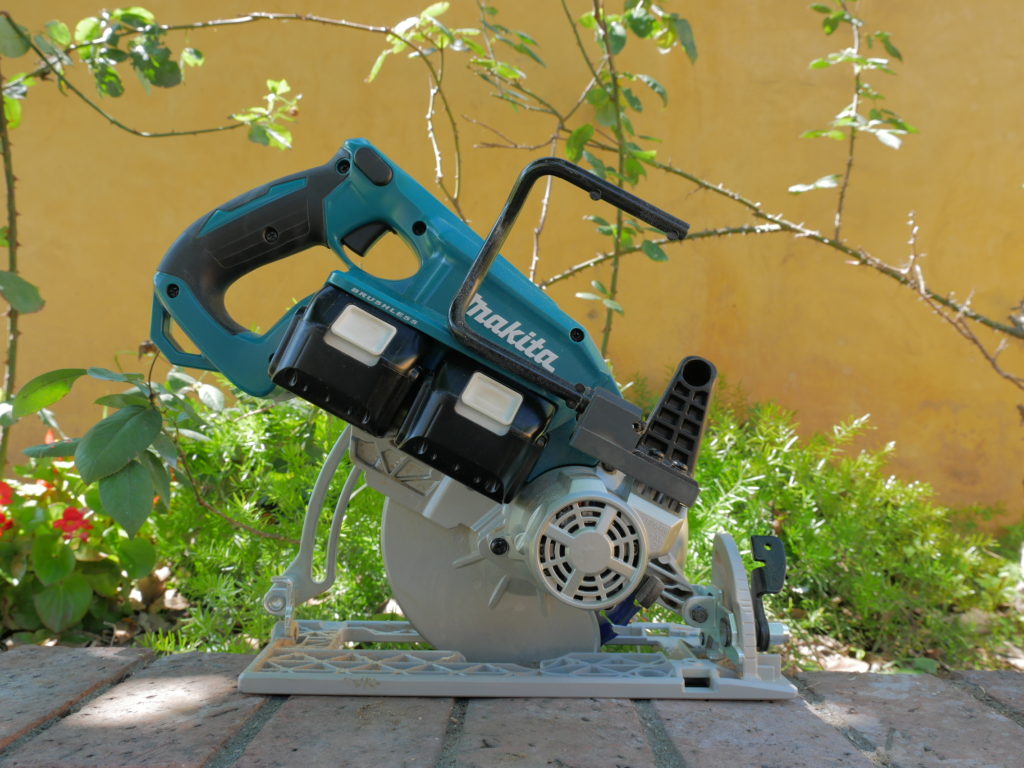 Makita Rear Handle Saw Review motor side