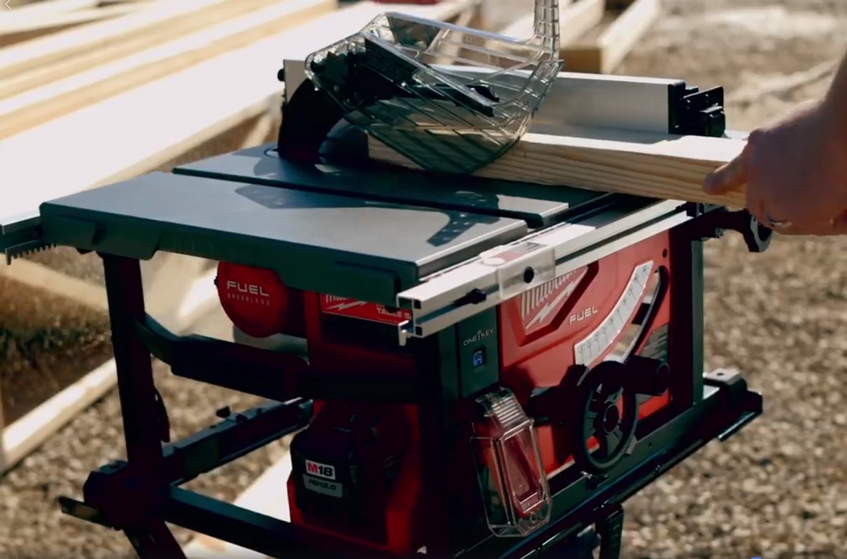 Milwaukee M18 Fuel Cordless 8-1/4" Table Saw Is Here !!! - Tool Craze
