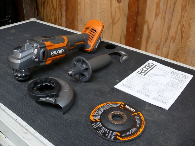 RIDGID 8 Amp Corded 4-1/2 in Angle Grinder #1107