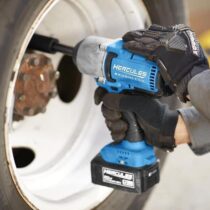 Hercules 20V Brushless 1/2" High Torque Impact Wrench With Extended Anvil in action