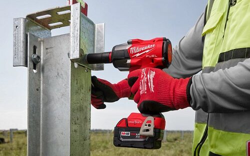 Milwaukee M18 Fuel controlled torque impact wrench