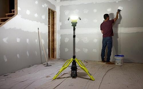 Ryobi Tripower Tripod LED Light PCL691