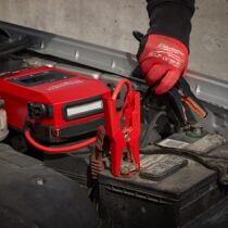Milwaukee M18 HOTSHOT Jump Starter 3841-20