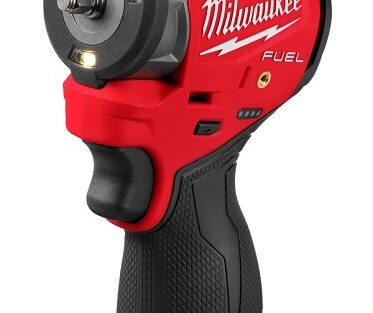 Milwaukee M12 fuel 1/4" subcompact impact wrench