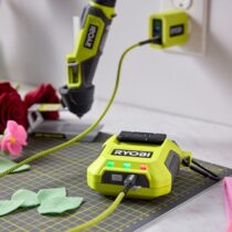 RYOBI USB LITHIUM 3 PORT CHARGER & POWER SOURCE