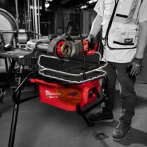Milwaukee M18 Brushless Pipe Threading Oiler 3874-20